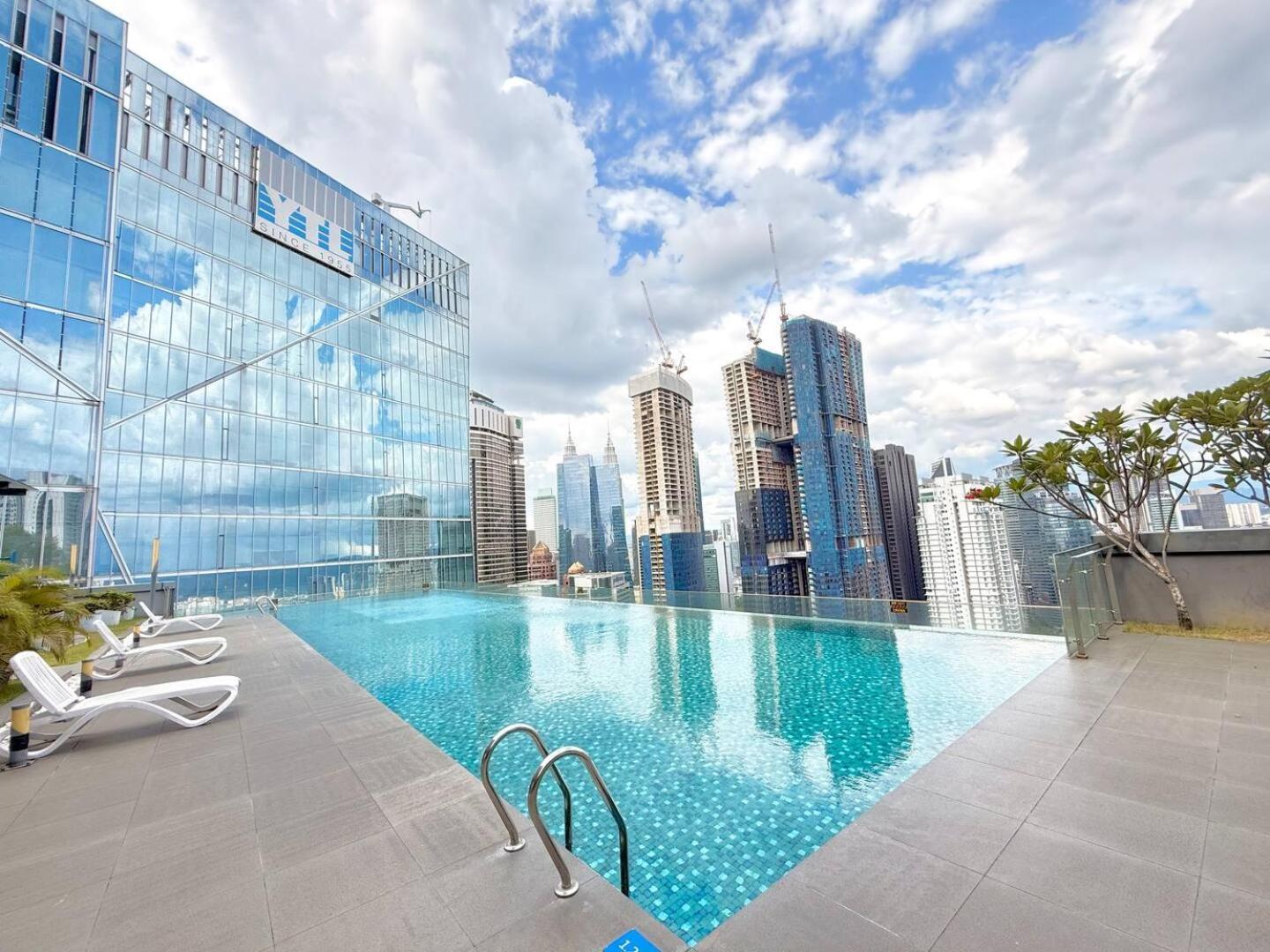 Dorsett Residences Bukit Bintang Kuala Lumpur Esterno foto